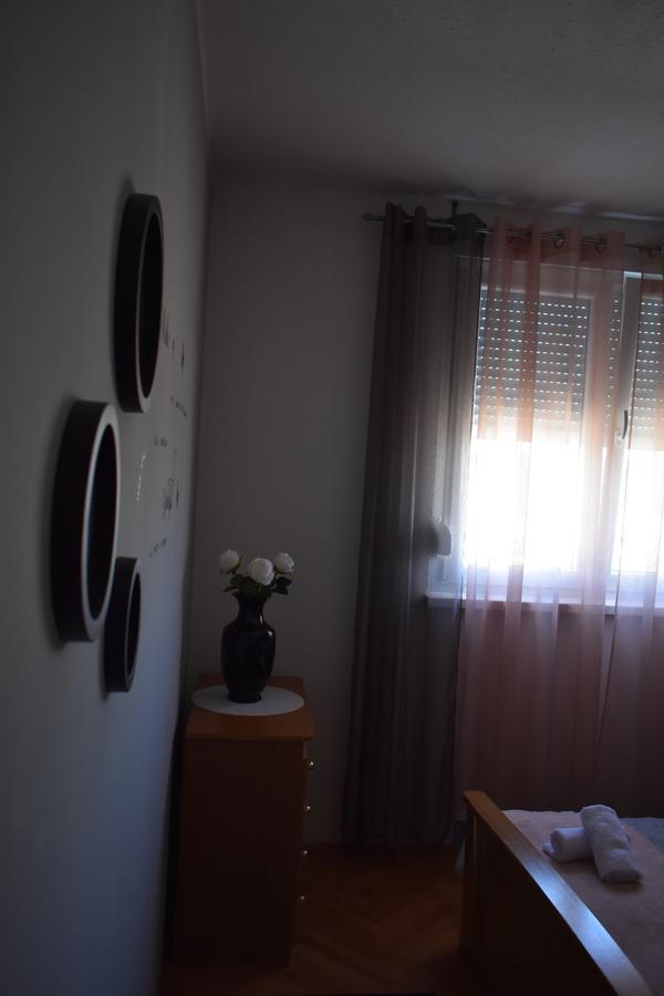 Apartment Sunshine Near Bridge Zadar Exterior foto